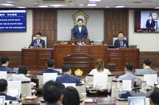 - 17일, 순천시의회에서 '2018 공유재산 취득 계획 변경안'이 통과됐다.